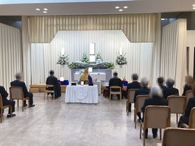 堺市立斎場第一大式場で家族葬を執り行われた実例